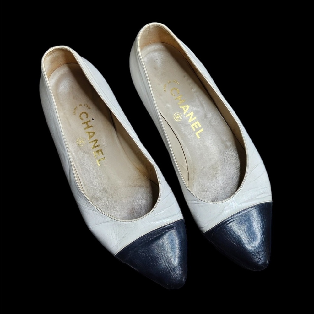 CHANEL Vintage Black and White Leather Short Heels Sz. 37
